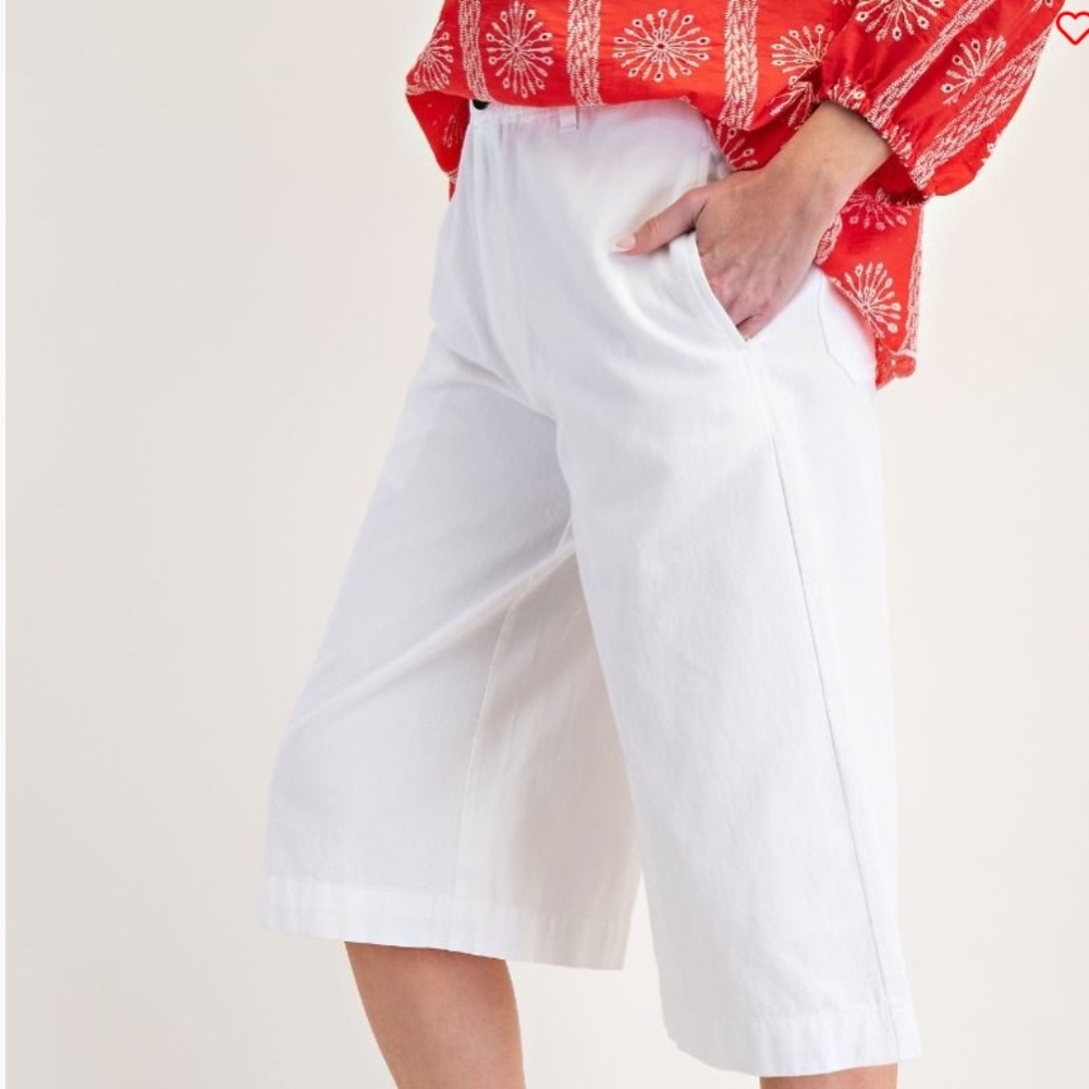 NWT easel WHITE TWILL CAPRI PANTS - Picture 3 of 4
